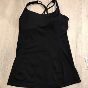 Lululemon free to be black tank, sz 4